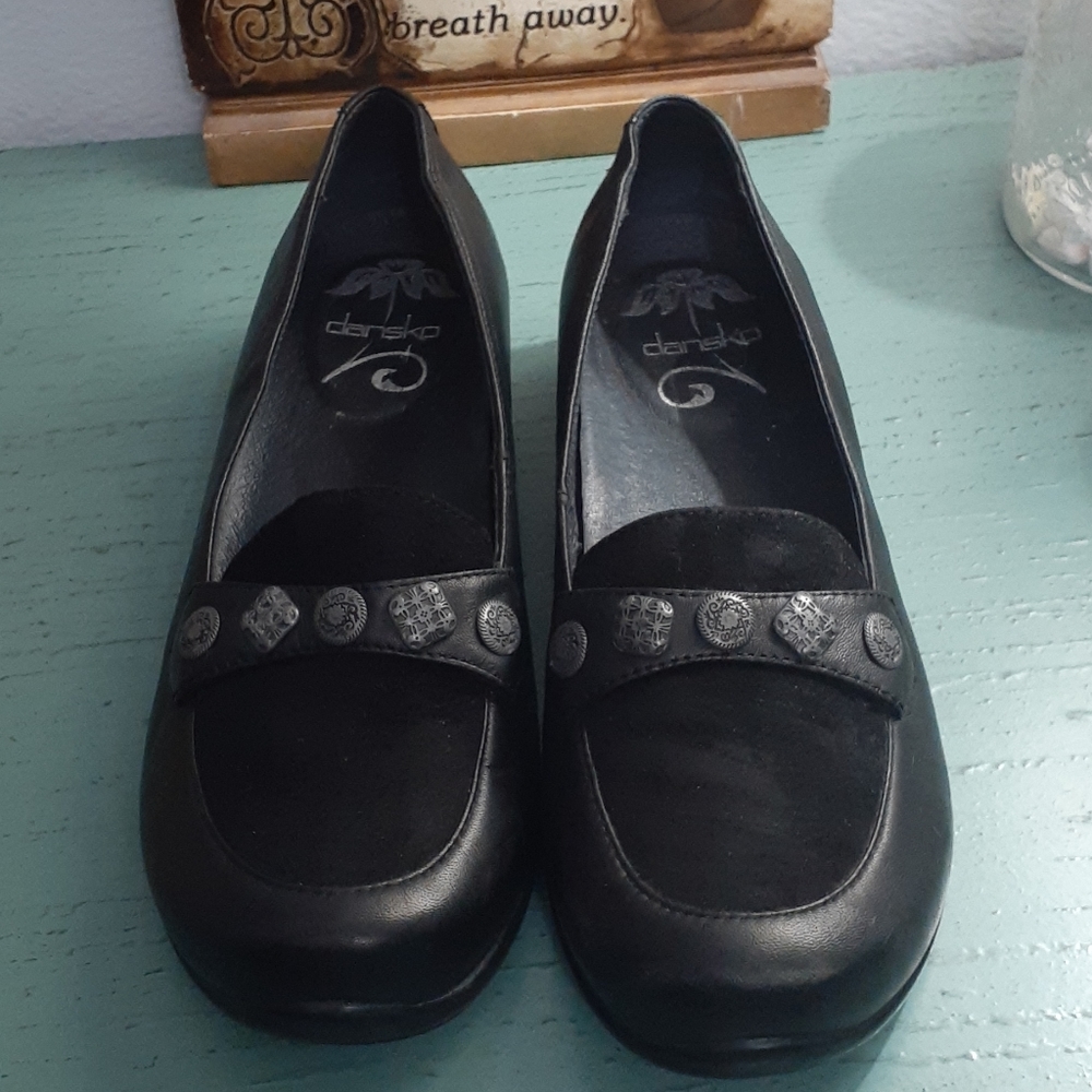 DANSKO SHOES SZ 6.5  dansko penny loafer
